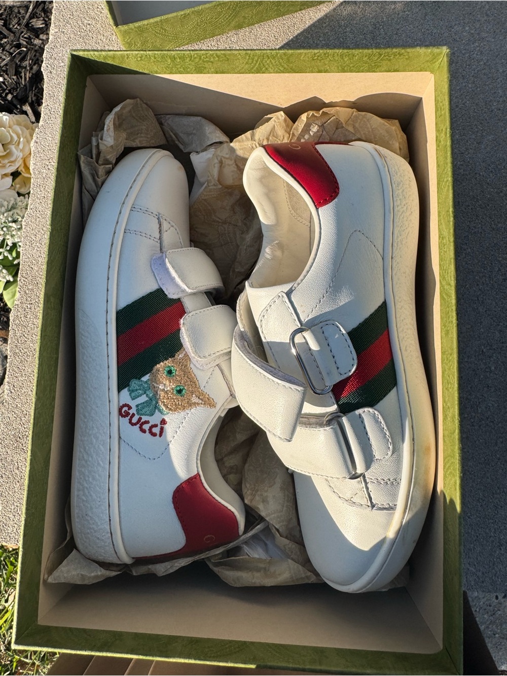 Gucci Kids White Leather Velcro Sneakers with Red & Green Web and Red Heel